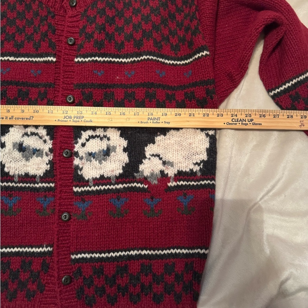 Vintage Woolrich wool Red Knit Cardigan with sheep, large - Picture 4 of 7